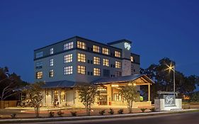 The Bevy Hotel Boerne, A Doubletree By Hilton